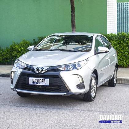 TOYOTA YARIS 1.5 16V FLEX SEDAN XS CONNECT MULTIDRIVE TOYOTA YARIS 1.5 16V FLEX SEDAN XS CONNECT MULTIDRIVE
